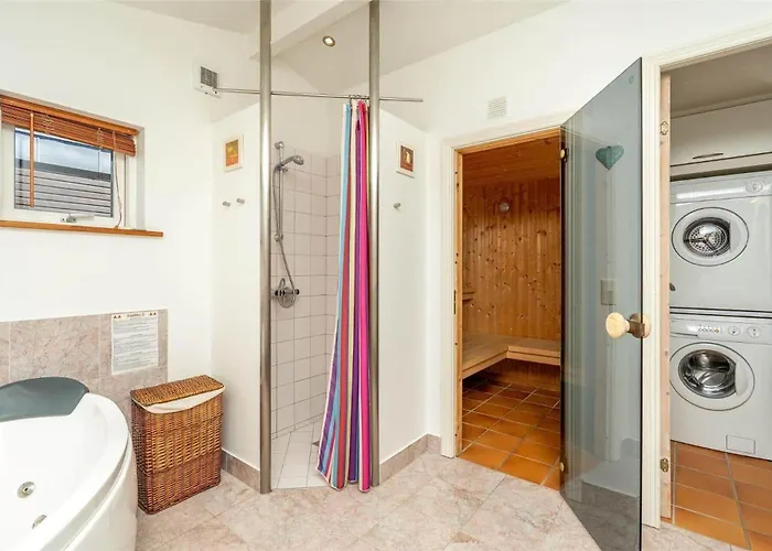 439-hvide-sande-tingodden-120 بيت للعطل *